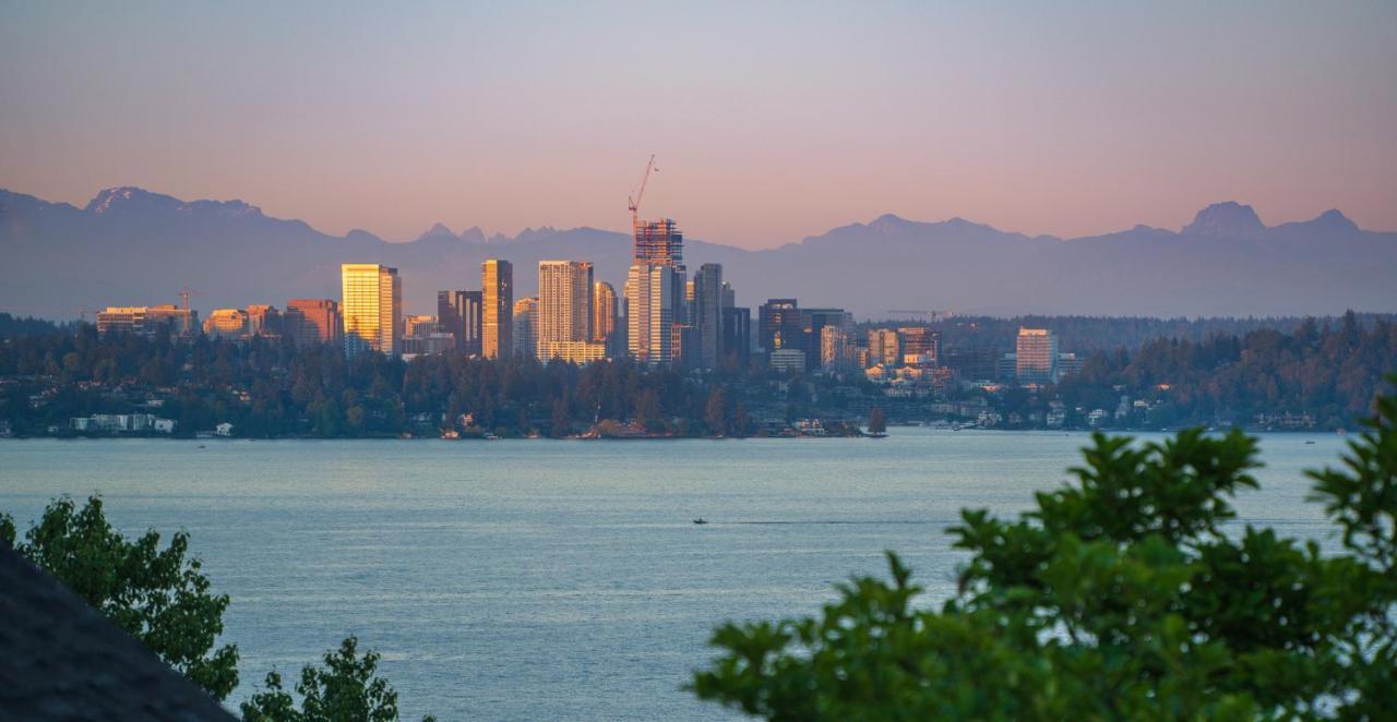 Sunrise On Lake Washington Villa Seattle Dış mekan fotoğraf